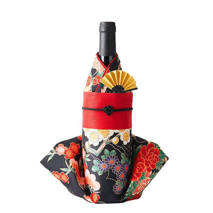 Maboroshi no Taki Junmai Ginjo Kimono Wrapping giftbox -Princess Matsu Hime model- 720ml bottle